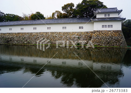 彦根城　堀と城壁 26773383