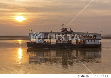 Old River Boat - Irrawaddy River - Myanmar Old River Boat - Irrawaddy River - Myanmar 26787344