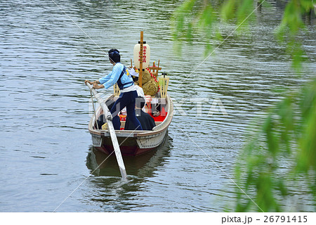 嫁入り船 潮来花嫁さんの写真素材 嫁入り船 潮来花嫁さんの写真素材