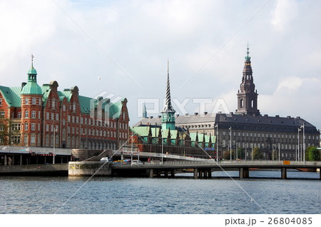View on Christiansborg Palace in Copenhagen  26804085