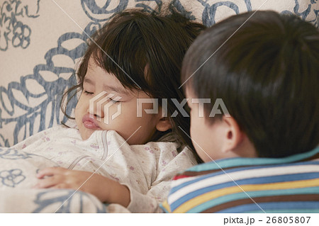 かわいい兄妹 26805807