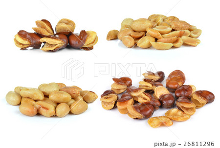 Broad bean and peanut on white background Broad bean and peanut on white background 26811296