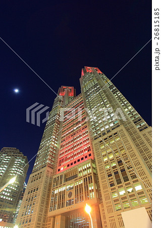 東京都庁の夜景 26815185