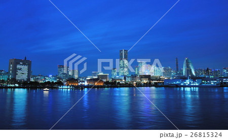 みなとみらいの夜景 26815324