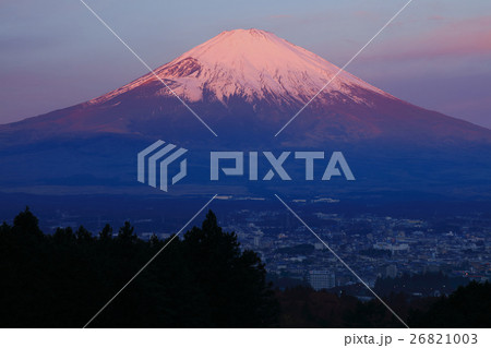 夜明けの富士山 26821003