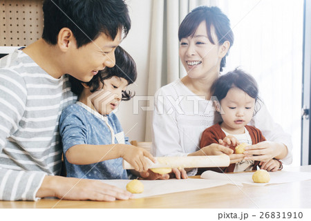 ファミリー 26831910