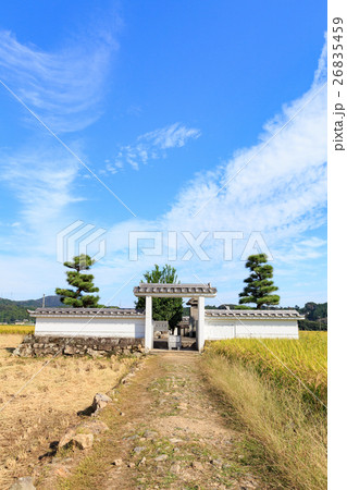 井伊氏 発祥の井戸 -共保公 出生の井戸- 26835459