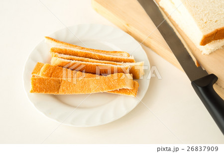 食パンの耳　パン切り包丁　パン 26837909