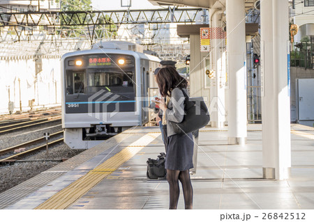 小田急線　3000形　　相模大野駅 26842512