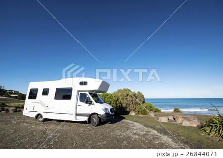 キャンピングカーとカカヌイ・ビーチKakanui South Island New Zealand 26844071