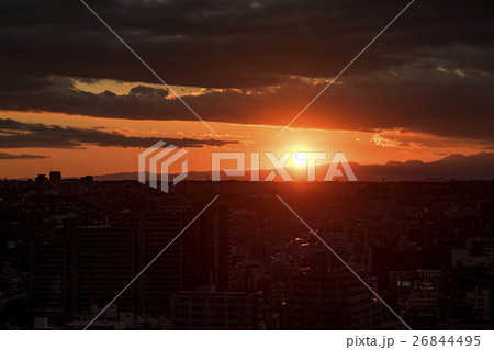 箱根山に沈む太陽 箱根山に沈む太陽 26844495