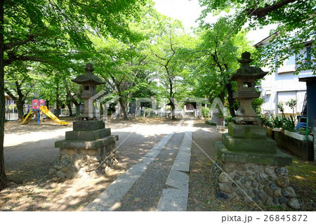 浮島稲荷神社(参道） 26845872