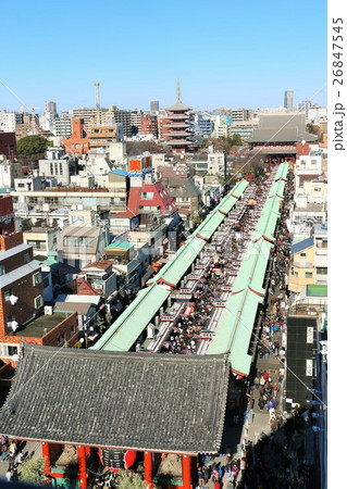 浅草　浅草寺と雷門と仲見世商店街 26847545