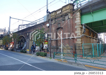 淡路坂と紅梅河岸高架橋(旧昌平橋駅)(東京都千代田区神田淡路町) 淡路坂と紅梅河岸高架橋(旧昌平橋駅)(東京都千代田区神田淡路町) 26853313