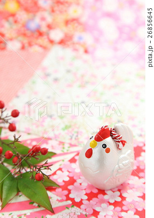 酉年 カラフル花柄バック 南天 1羽 酉年 カラフル花柄バック 南天 1羽 26856645
