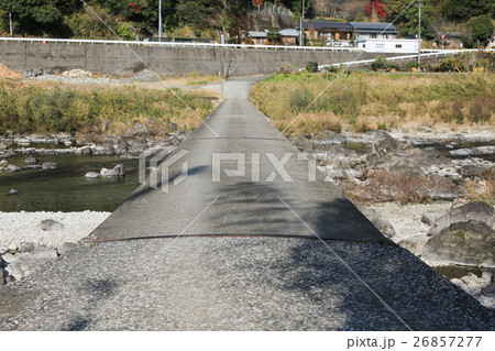 高知県　上宮沈下橋 26857277