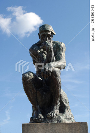 考える人 26866945