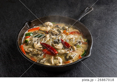 かきのアヒージョ スペイン料理 ajillo of the oyster かきのアヒージョ スペイン料理 ajillo of the oyster 26867018