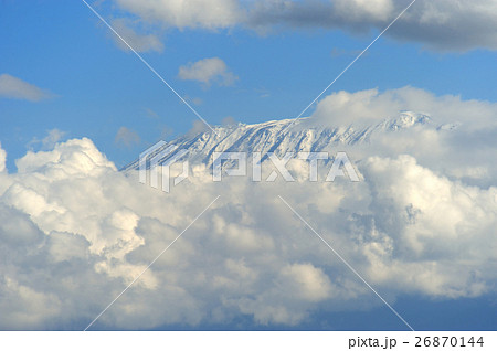 Snow on top of Mount Kilimanjaro 26870144