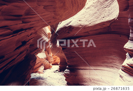 Slot canyon 26871635