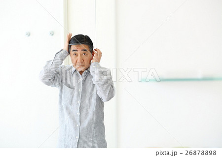 シニア男性　ヘアケア 26878898