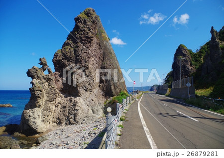 雷電国道と岩場 26879281