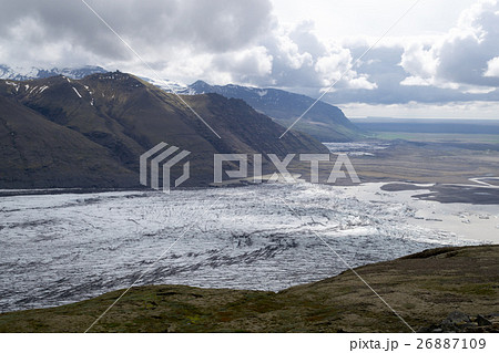 Skaftafellsjokull glacier in Iceland 26887109
