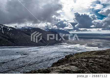Skaftafellsjokull glacier in Iceland 26887112