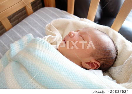 新生児（男の子） 26887624