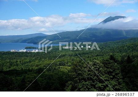 展望台から見る阿寒湖 26896537
