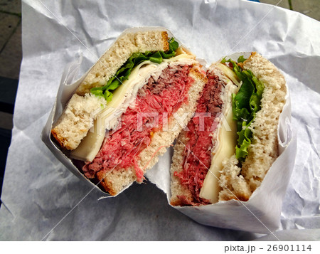 ローストビーフサンドイッチ　New York Style 26901114