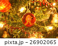 サンタクロースとツリー 26902065