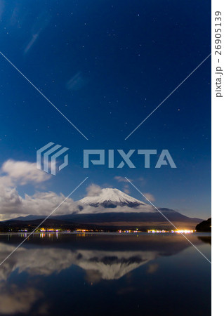 富士山と星空 26905139