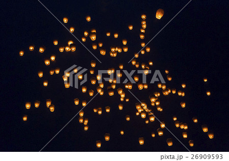 空気 宙 空中 26909593