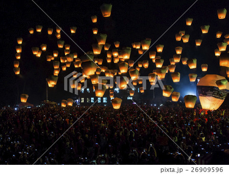 風船 気球 バロン 26909596