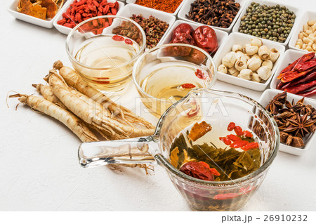 朝鮮人参 漢方 薬膳 健康食 Chinese medicine and ginseng 朝鮮人参 漢方 薬膳 健康食 Chinese medicine and ginseng 26910232