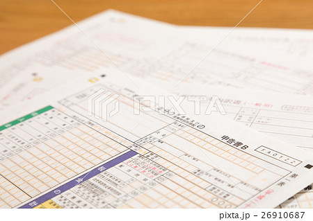 確定申告用紙　税金　還付金　申告用紙　収支内訳書　 26910687