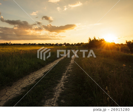 Rural morning landscape Rural morning landscape 26915280