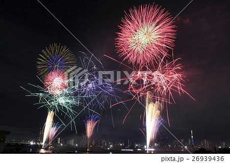 足立の花火 16年 の写真素材