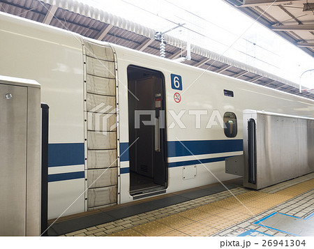 東海道新幹線 26941304