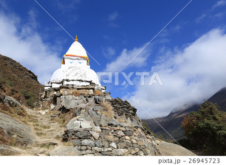 stupa on the way to everest base camp,nepal stupa on the way to everest base camp,nepal 26945723