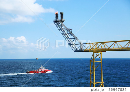 Offshore construction platform for production oil  26947825