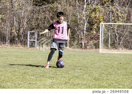サッカー少年 サッカー少年 26949508