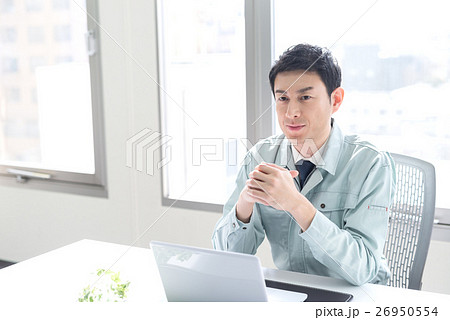 ミドル　ビジネスマン　作業着 26950554