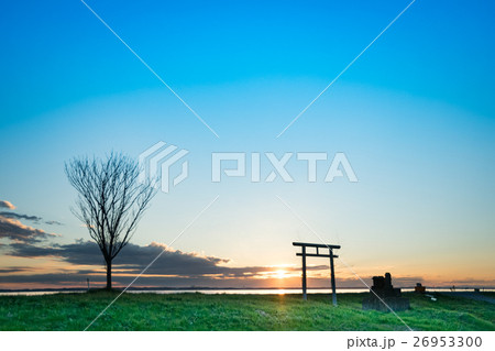 霞ヶ浦の夕暮れ 26953300