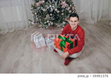 loving couple decorating Christmas tree 26961376