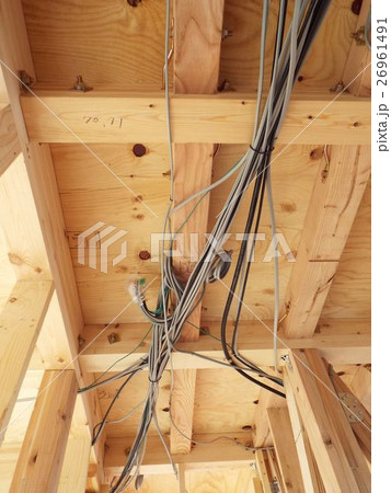 内装の前に宅内配線工事を行っています 内装の前に宅内配線工事を行っています 26961491