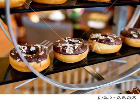 Chocolate Almond Donuts 26962800