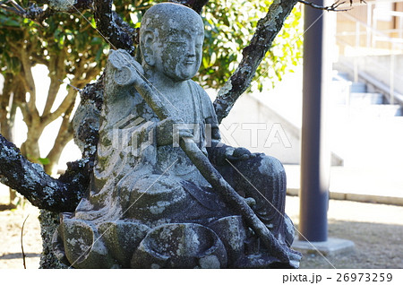 信州の文化財　名工　守屋貞治の石仏　延命地蔵大菩薩像　右俯瞰横（松川町上片桐瑞応寺） 26973259