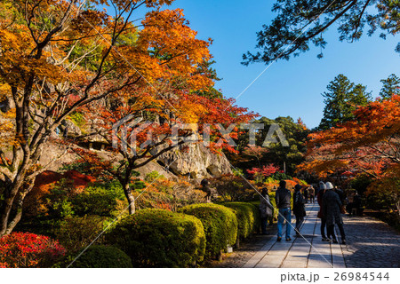 紅葉の那谷寺 26984544